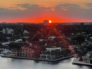151 N Seabreeze Boulevard 1003