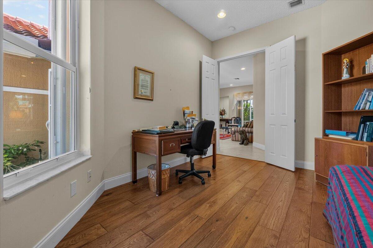 6634 Jog Palm Drive