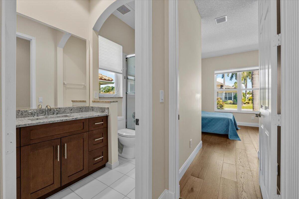 6634 Jog Palm Drive