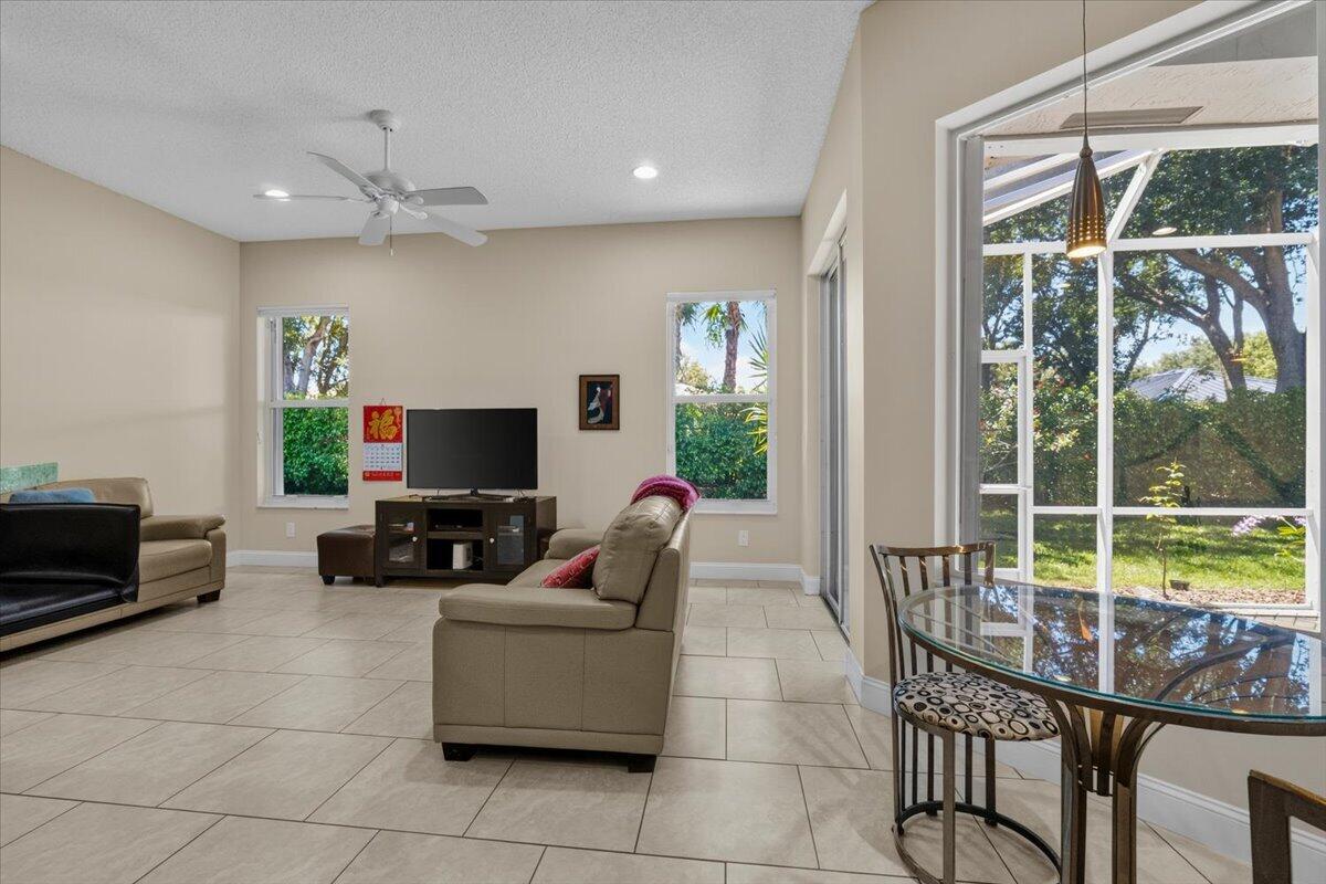 6634 Jog Palm Drive