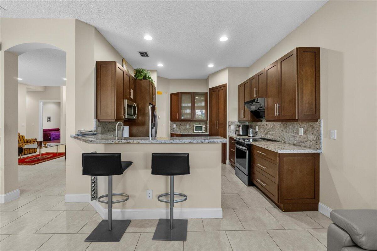 6634 Jog Palm Drive
