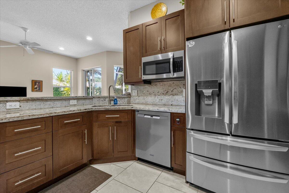 6634 Jog Palm Drive