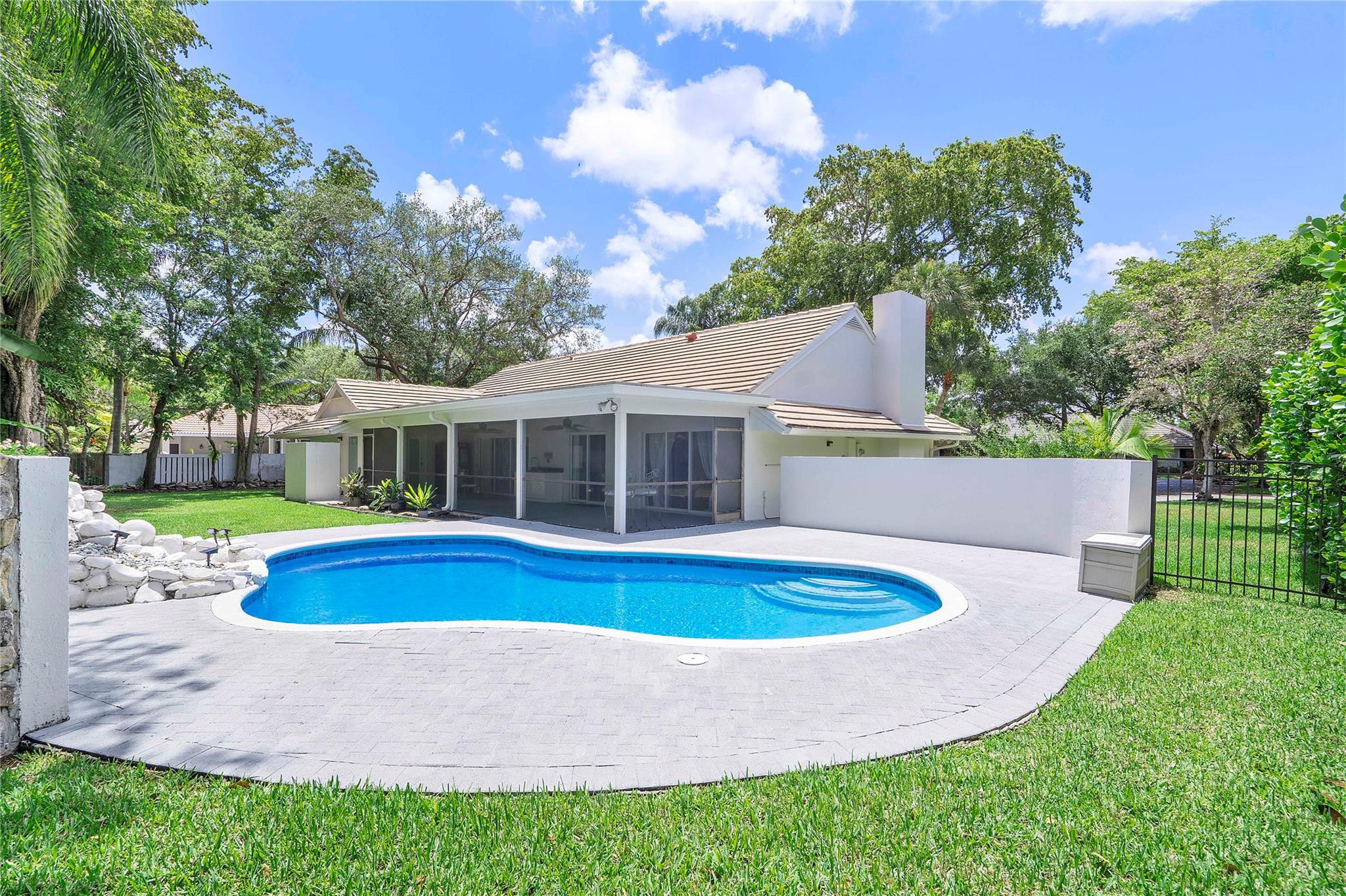 10209 Vestal Court