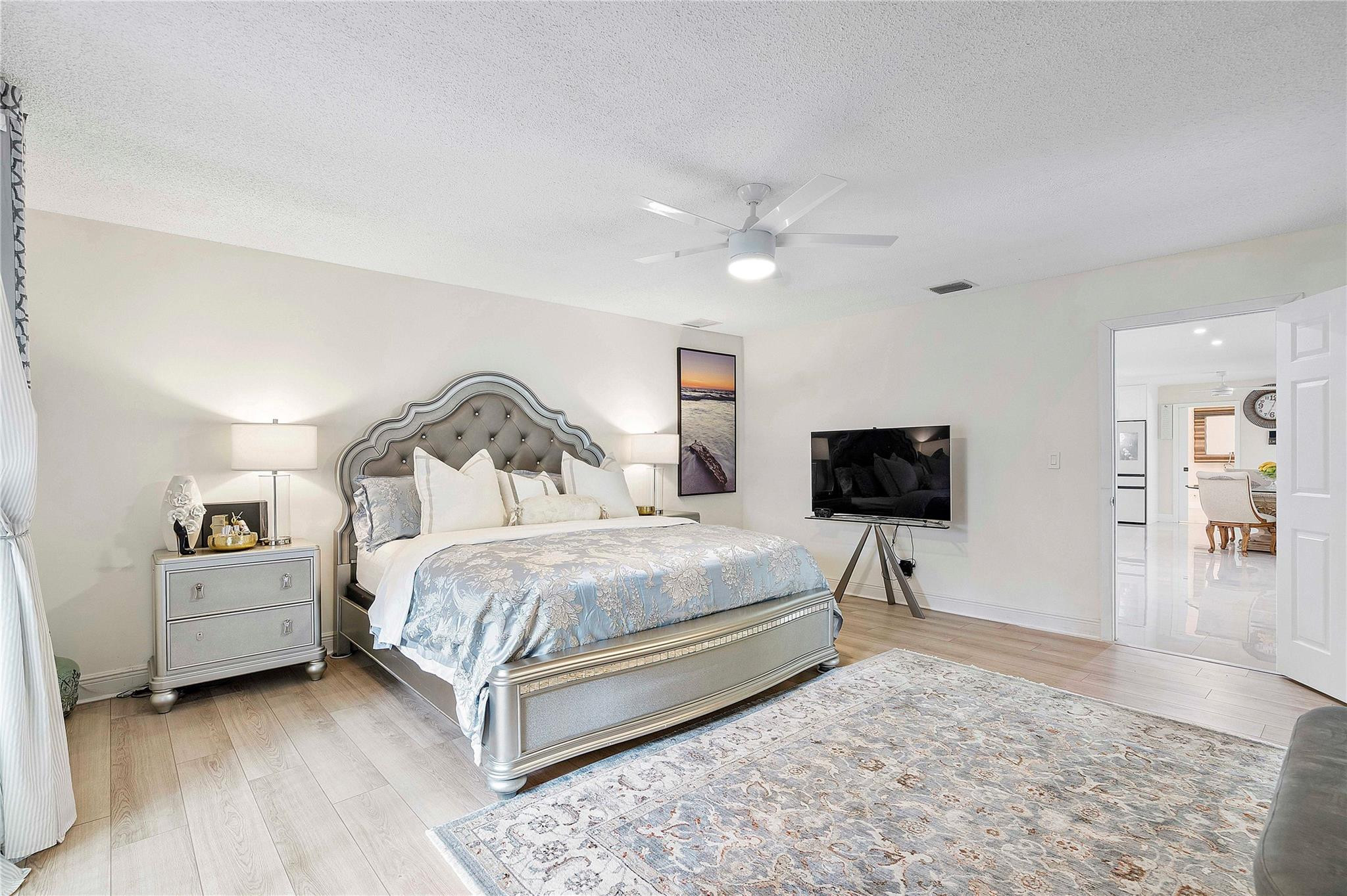 10209 Vestal Court