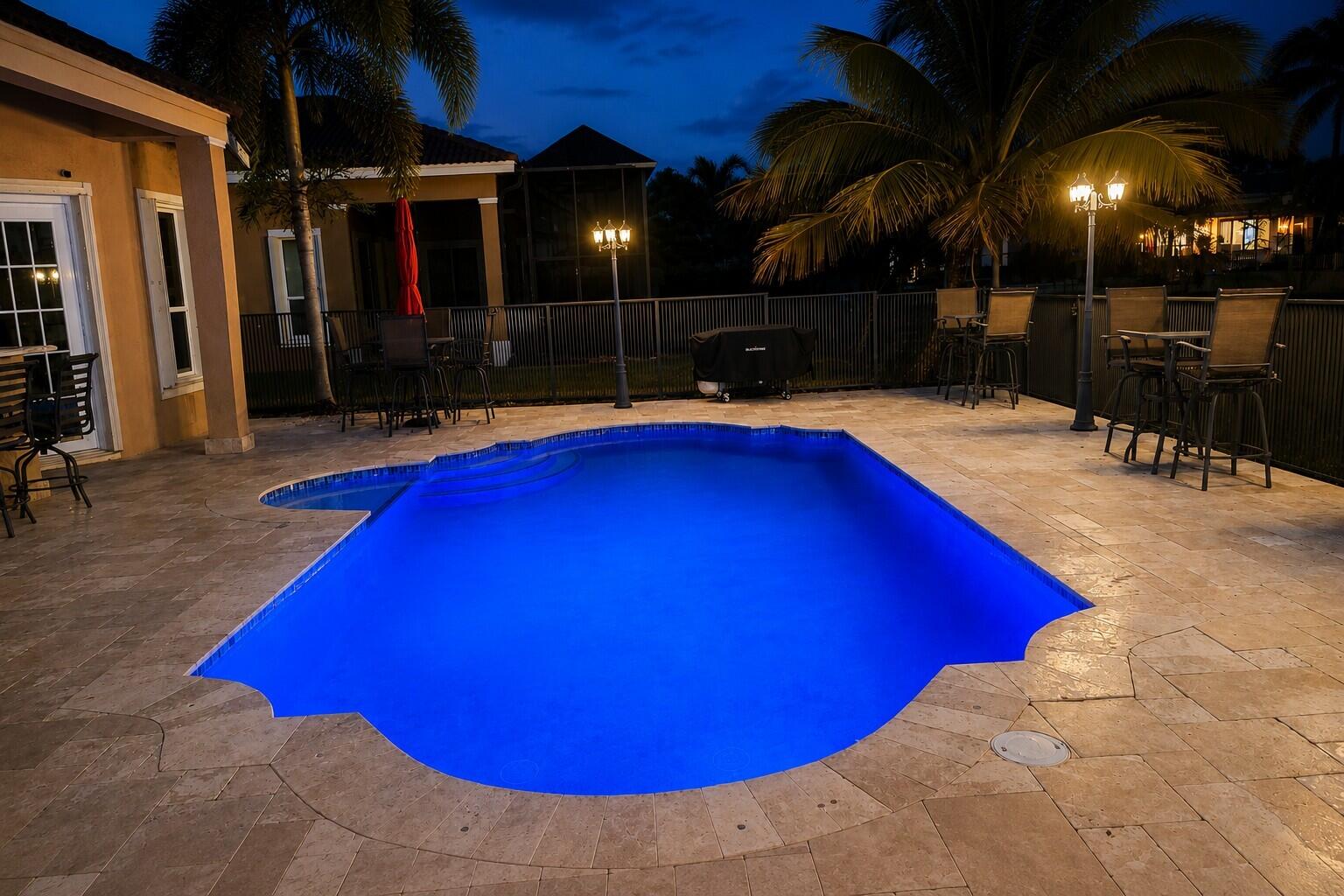 12390 NW 78TH Manor