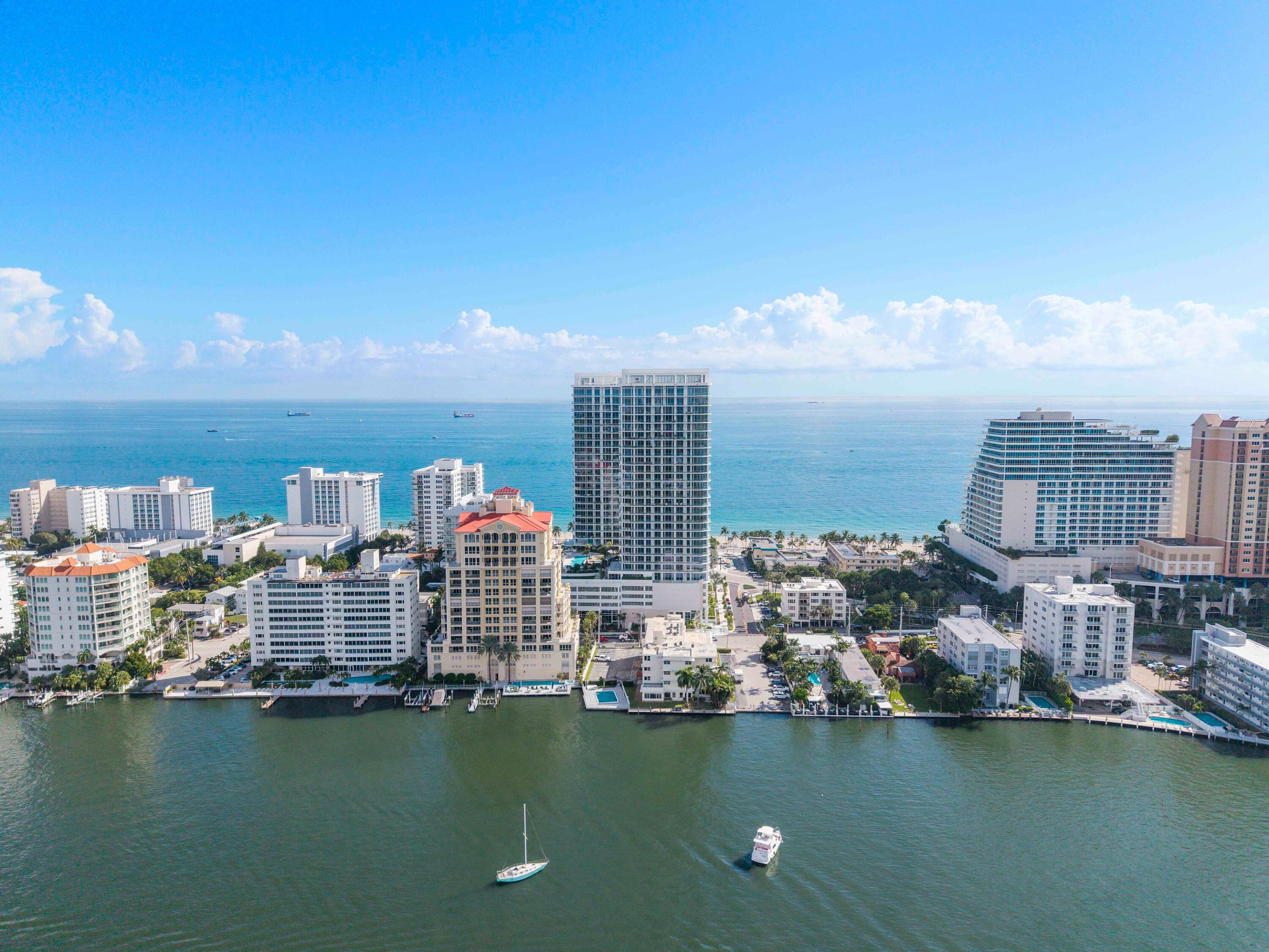 153 N Seabreeze Boulevard 1604