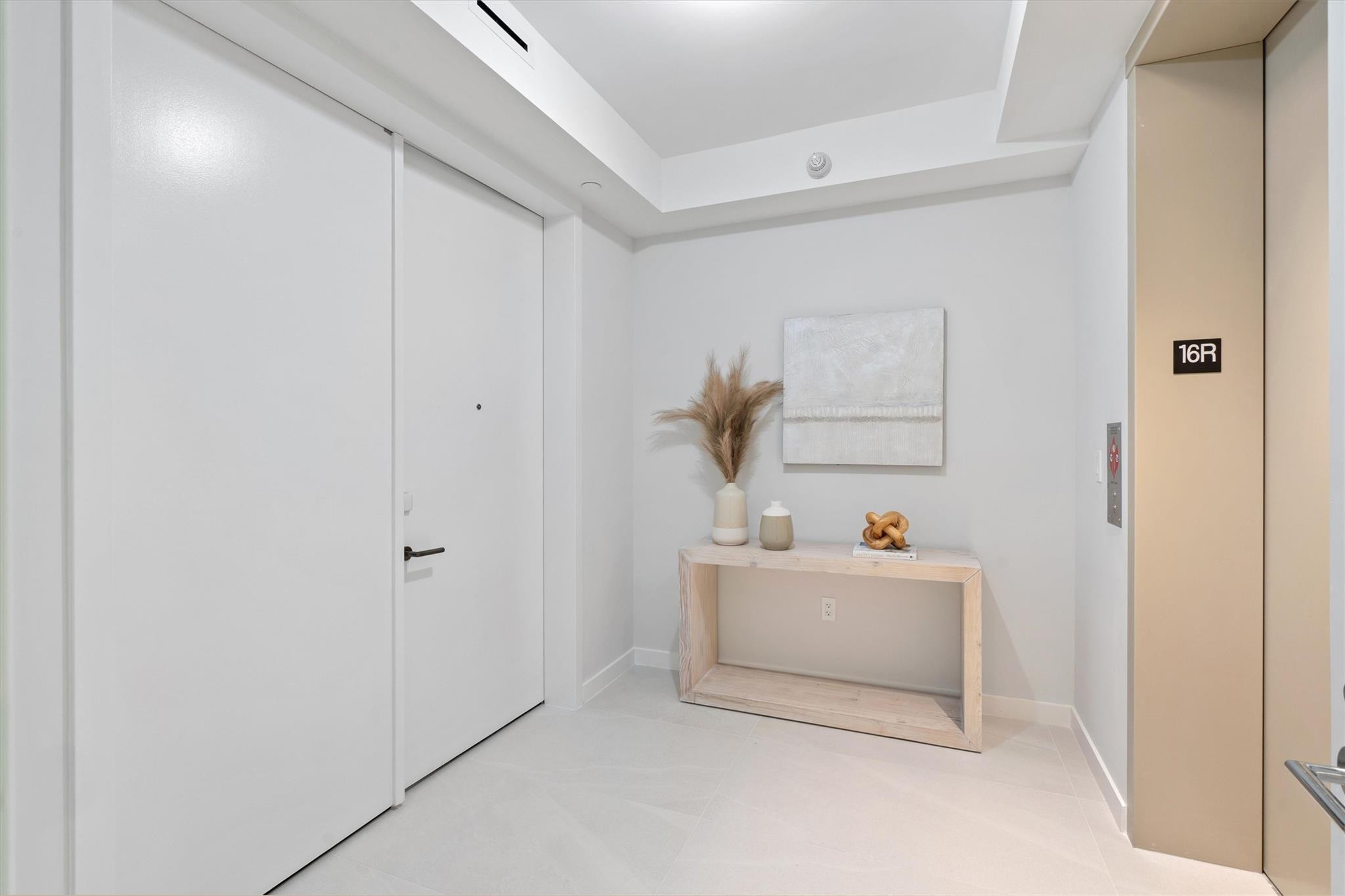 1116 N Ocean Blvd Unit: 1606