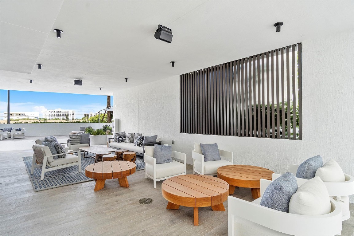 1116 N Ocean Blvd Unit: 1606