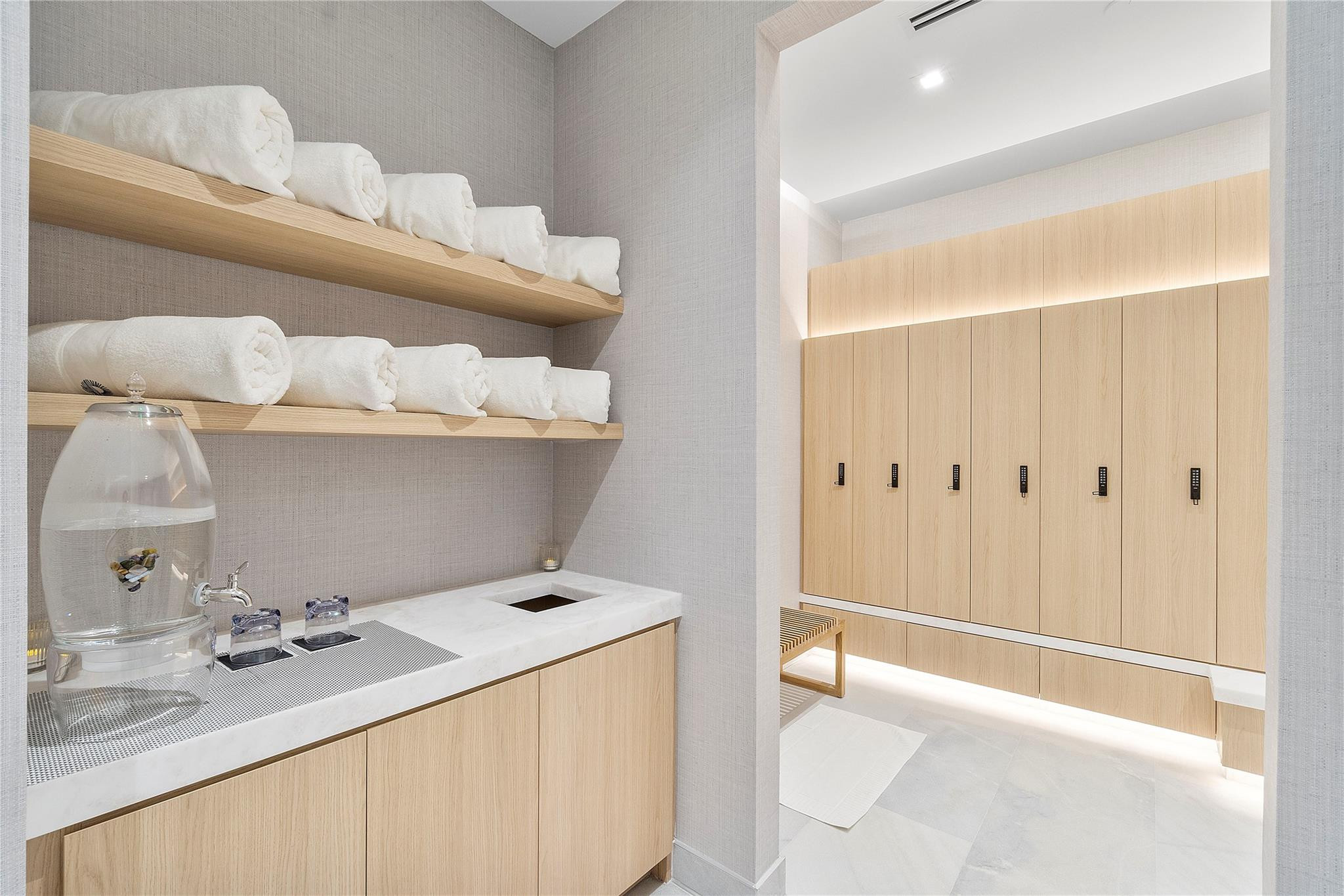 1116 N Ocean Blvd Unit: 504