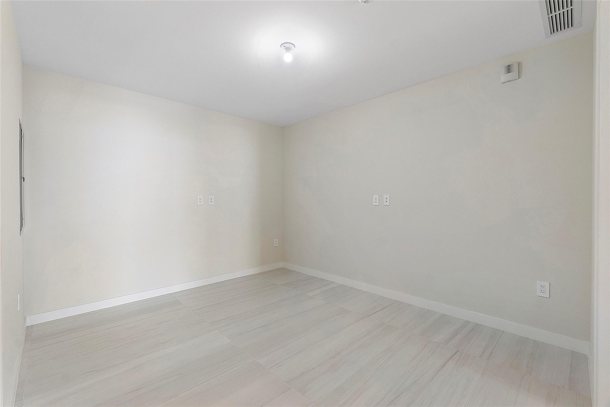 1116 N Ocean Blvd Unit: 504