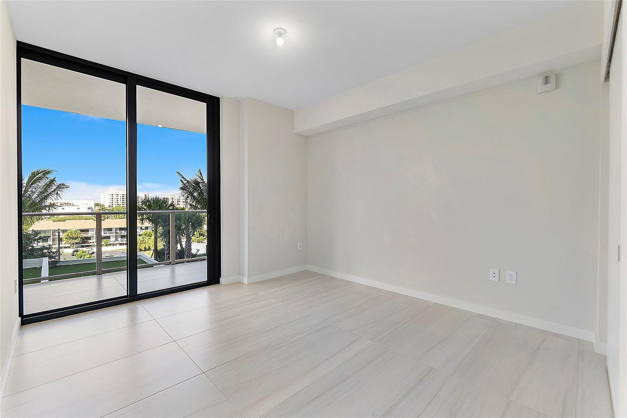 1116 N Ocean Blvd Unit: 504