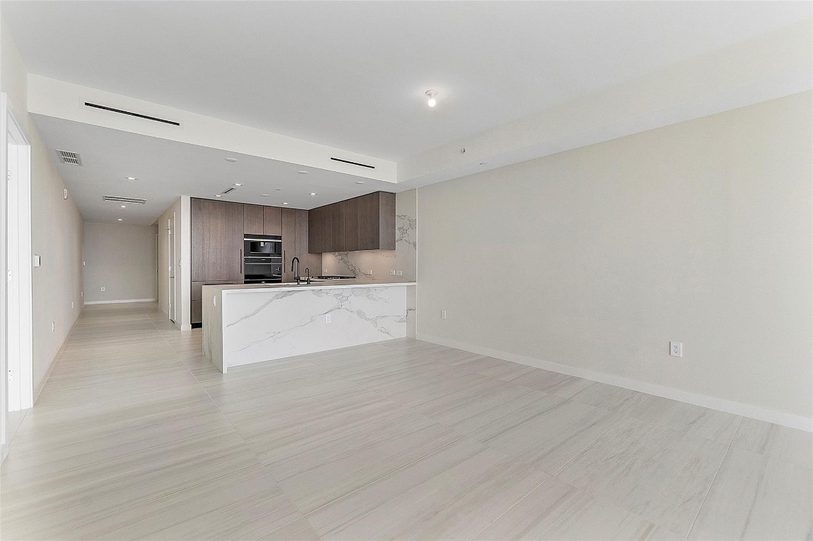 1116 N Ocean Blvd Unit: 504