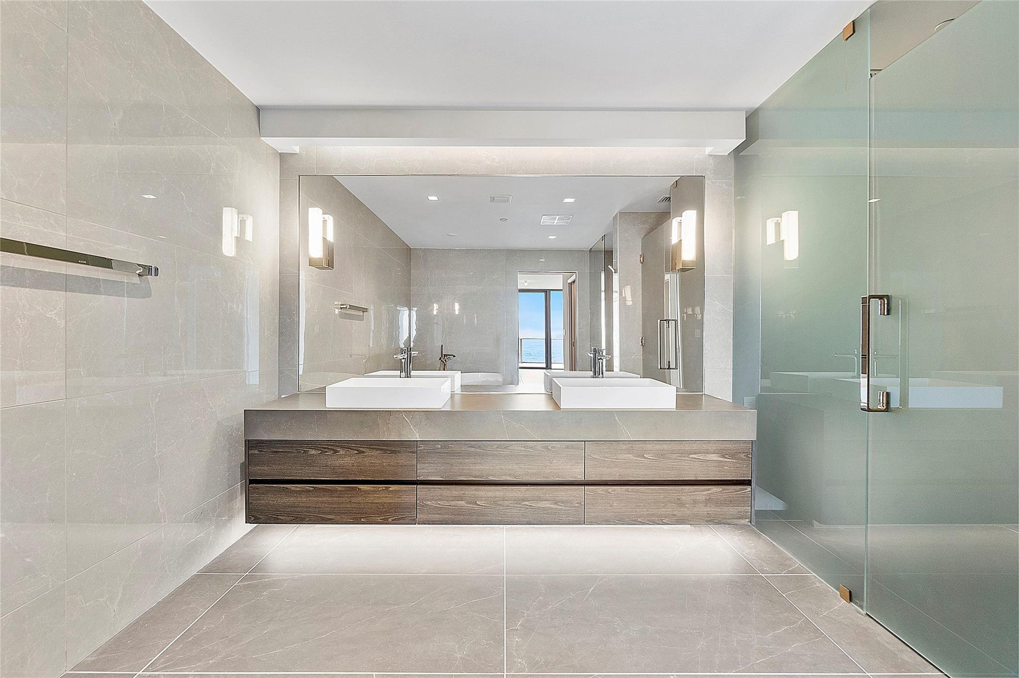 1116 N Ocean Blvd Unit: 504