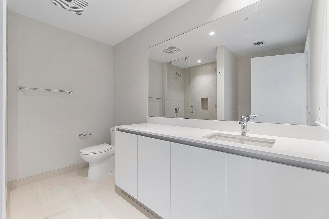 1116 N Ocean Blvd Unit: 805