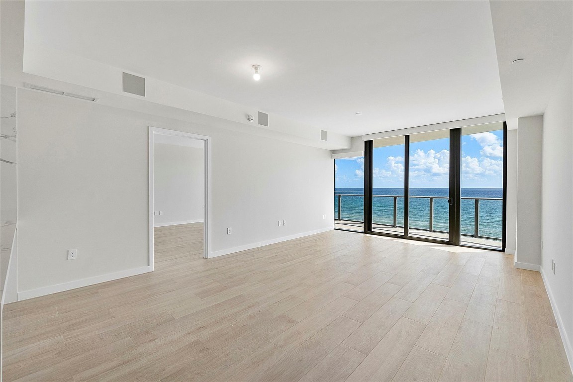 1116 N Ocean Blvd Unit: 805