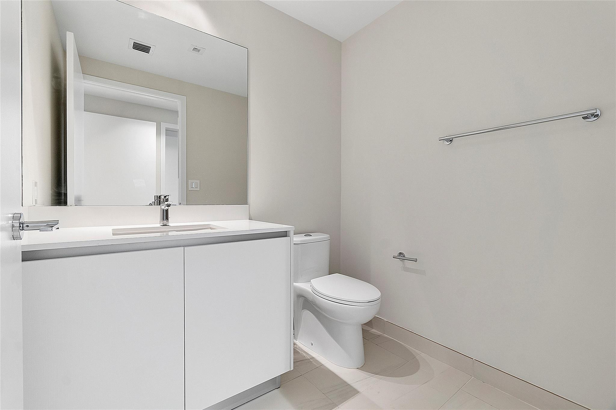 1116 N Ocean Blvd Unit: 805