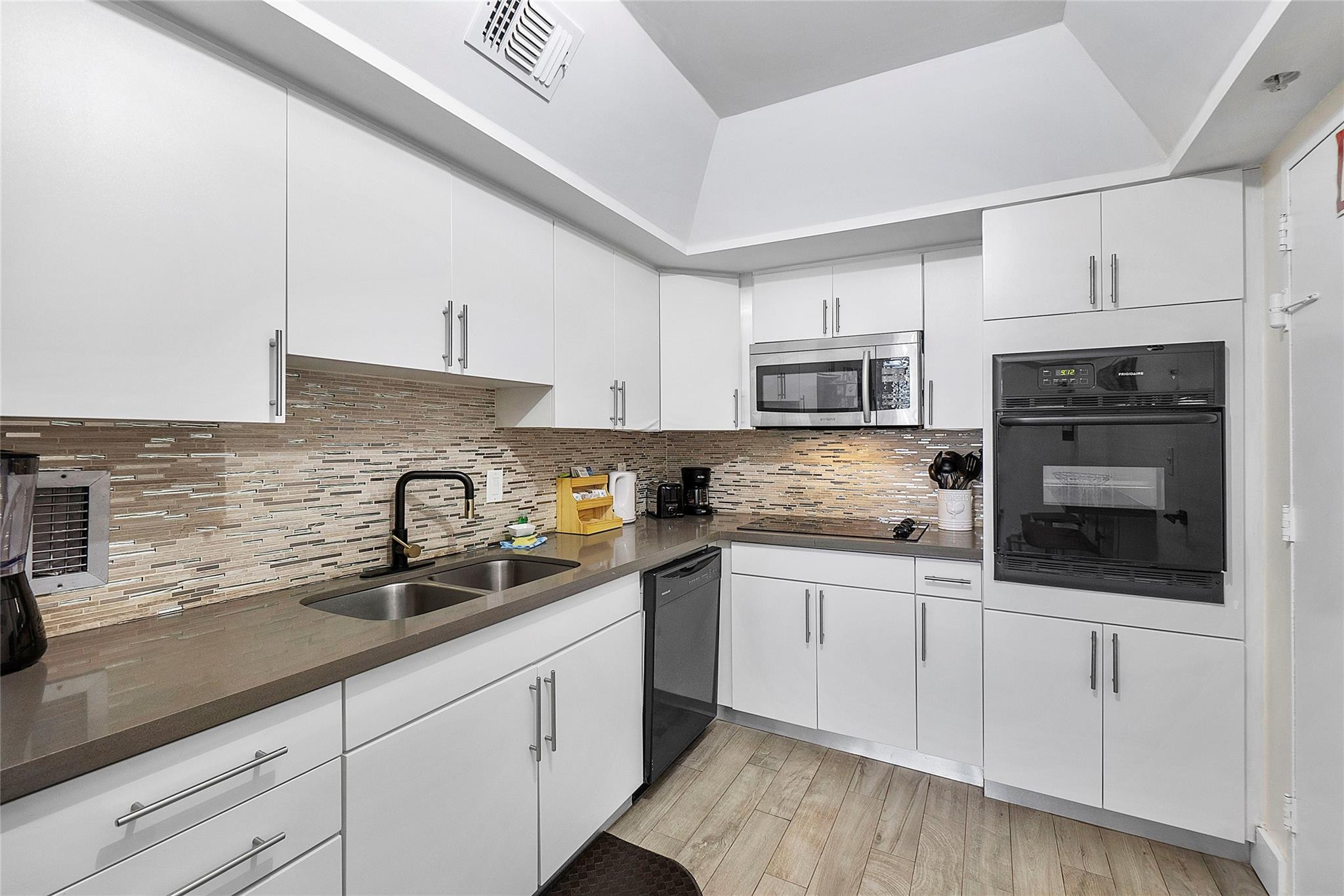 3901 S Ocean Dr Unit: 3W