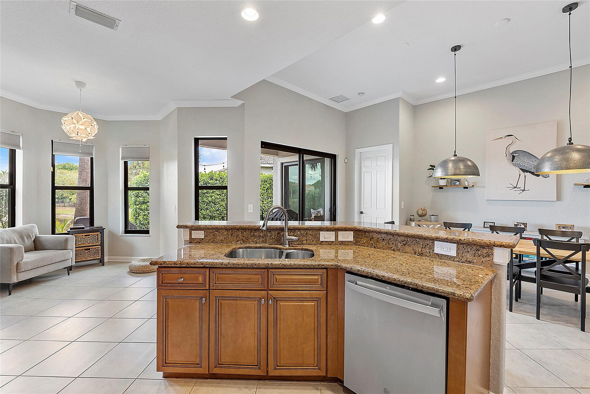 12199 NW 77th Mnr