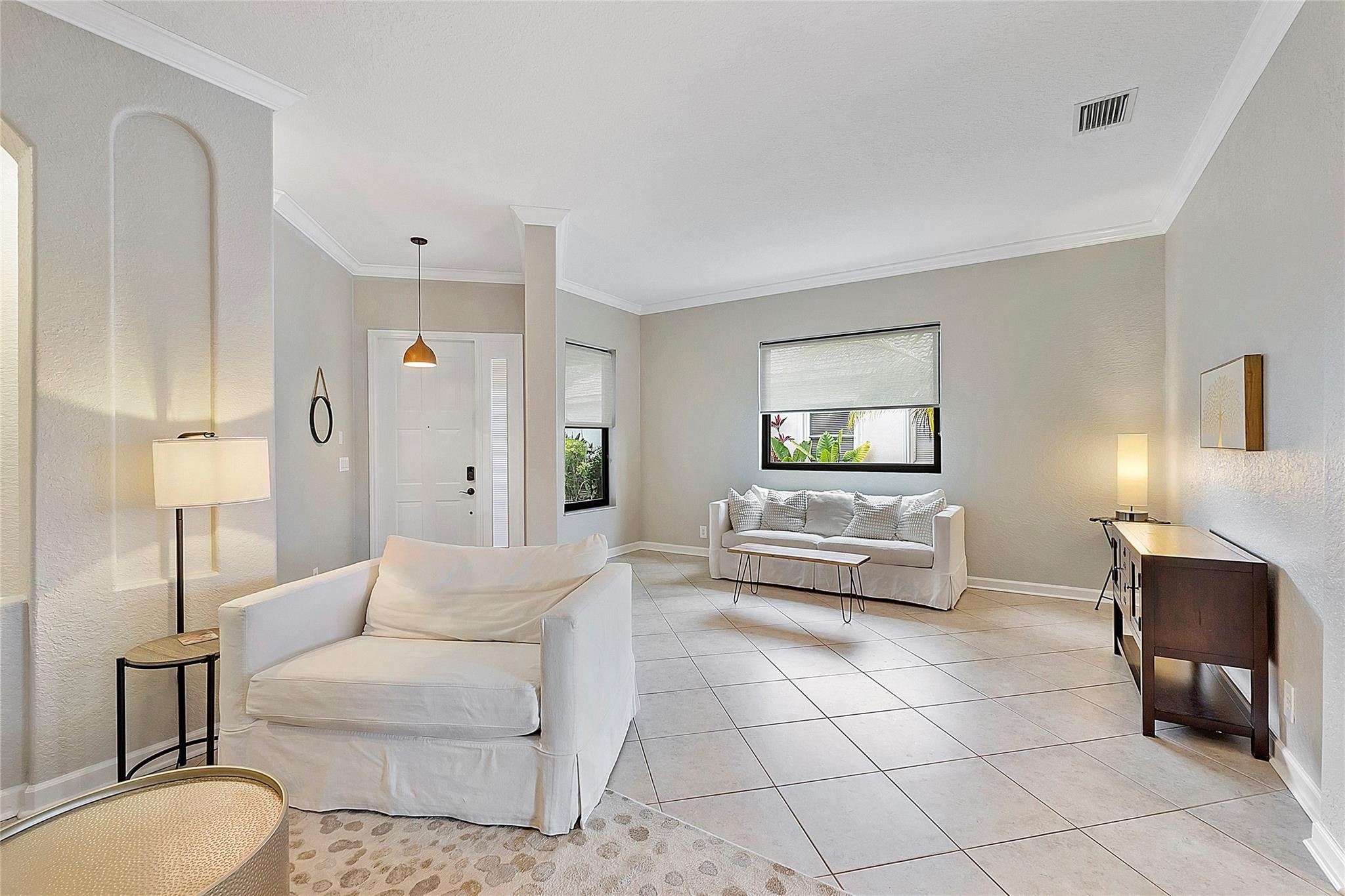 12199 NW 77th Mnr