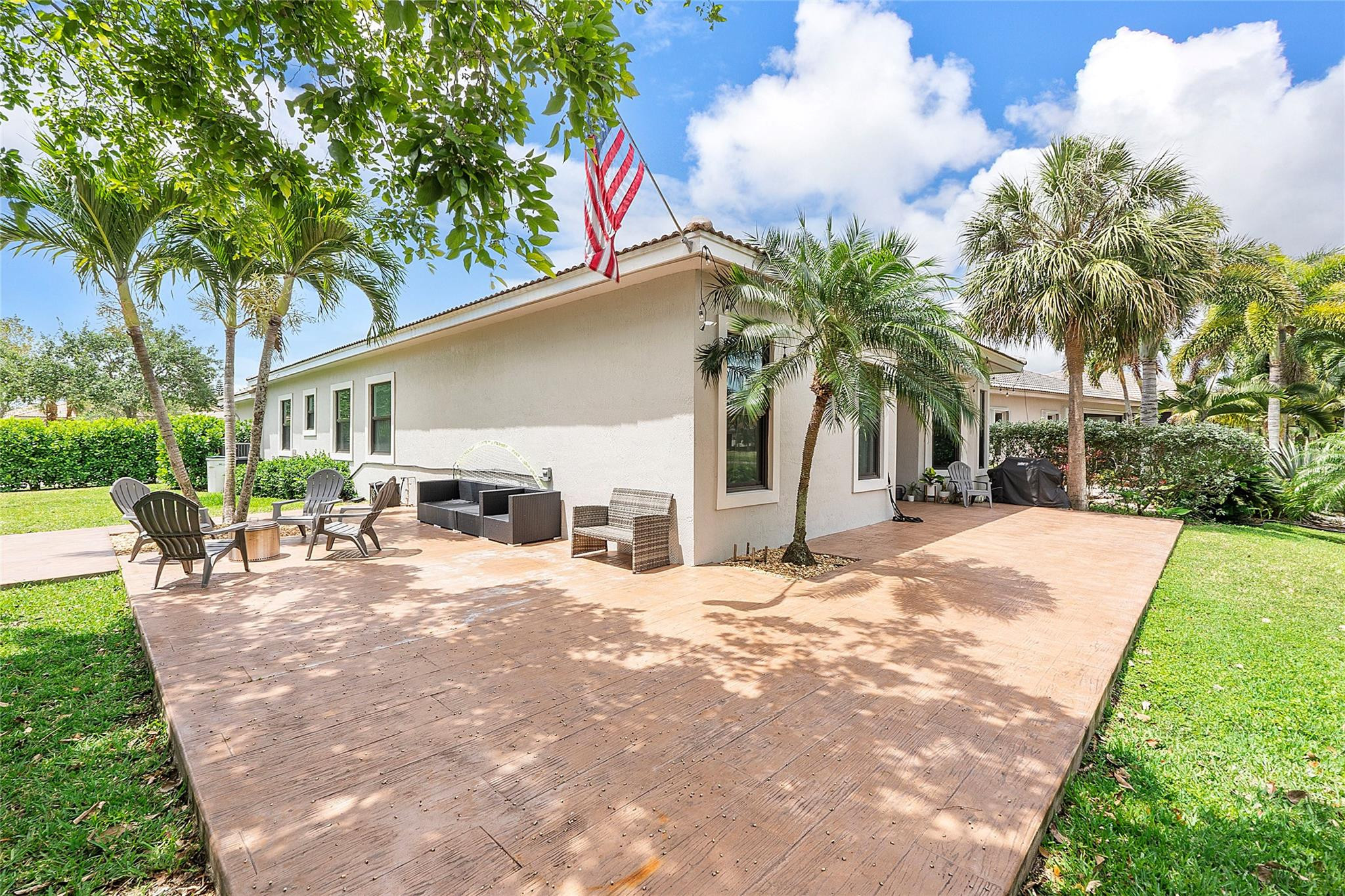 12199 NW 77th Mnr