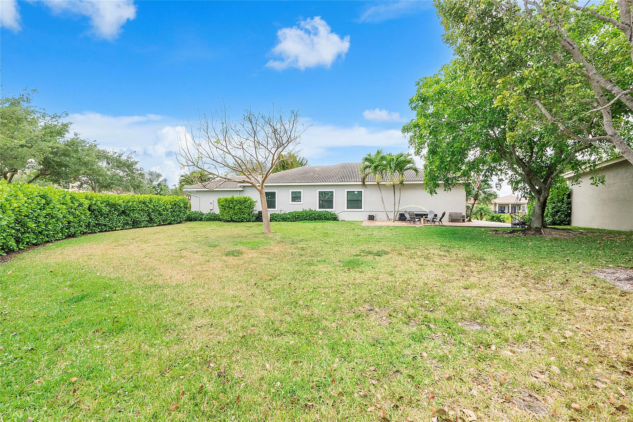12199 NW 77th Mnr