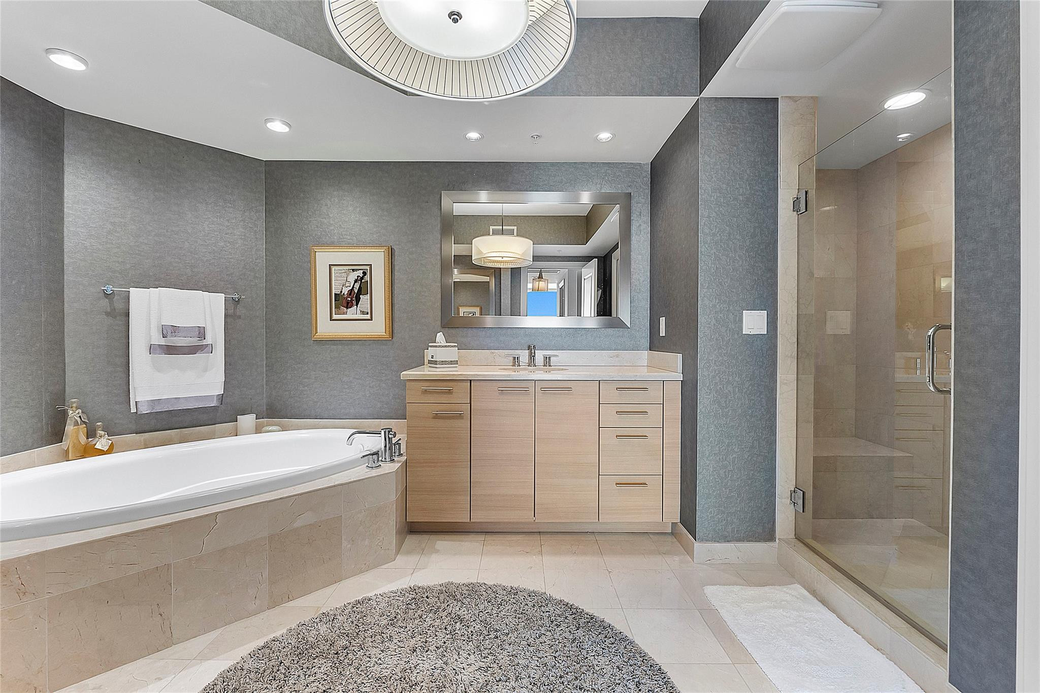 1 N Ocean Blvd 1407
