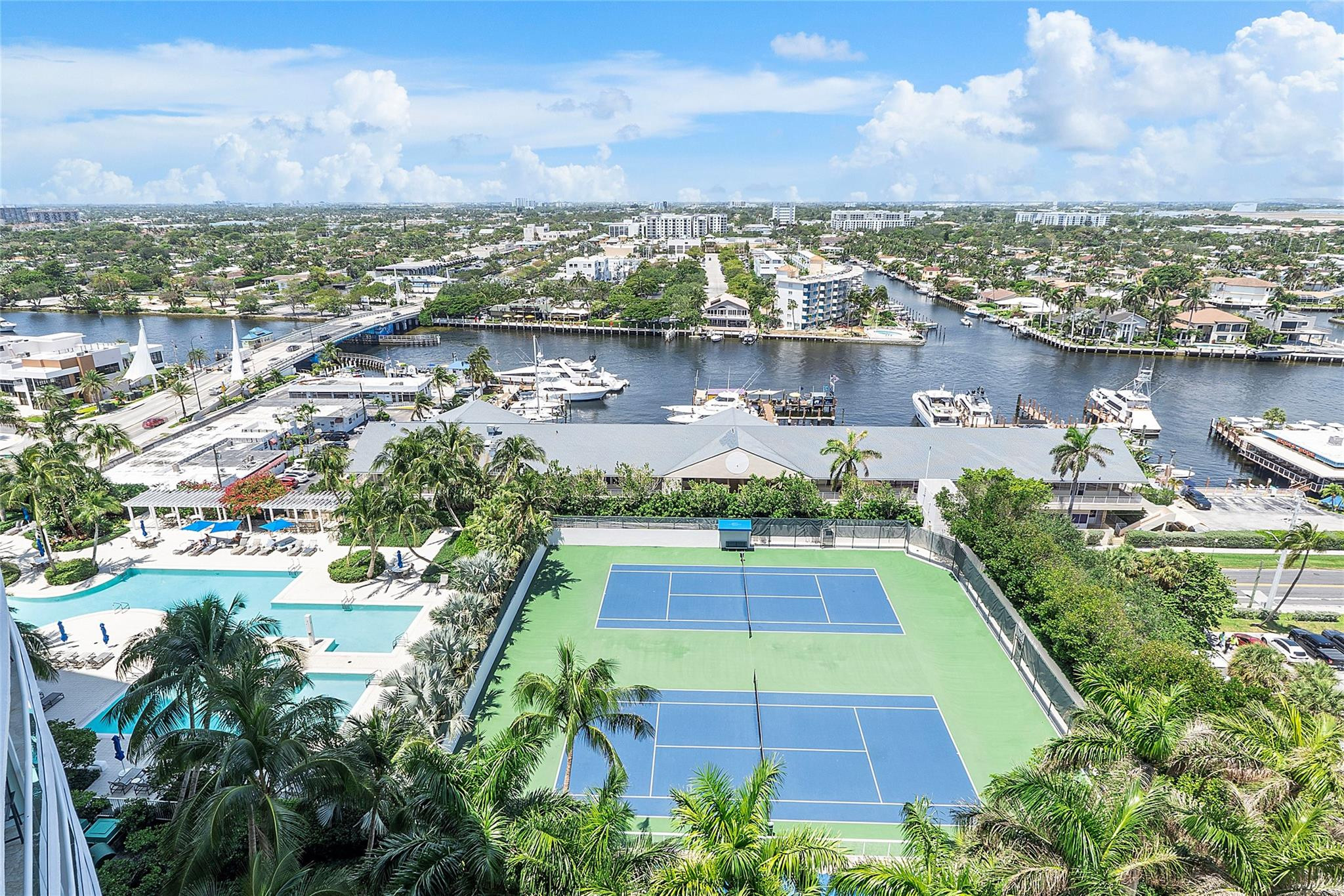 1 N Ocean Blvd 1407