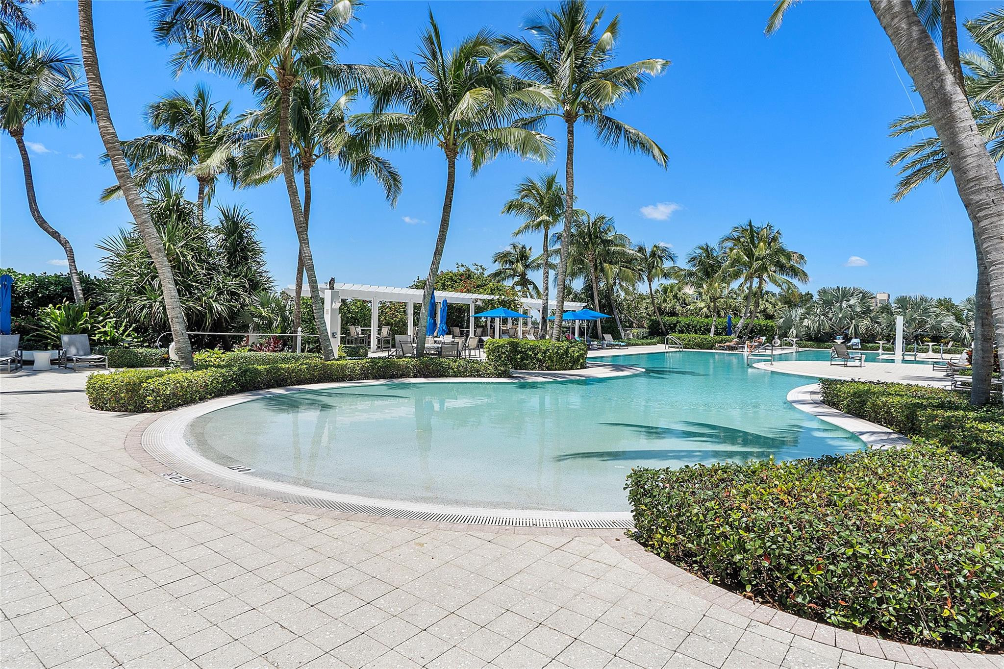 1 N Ocean Blvd 1407