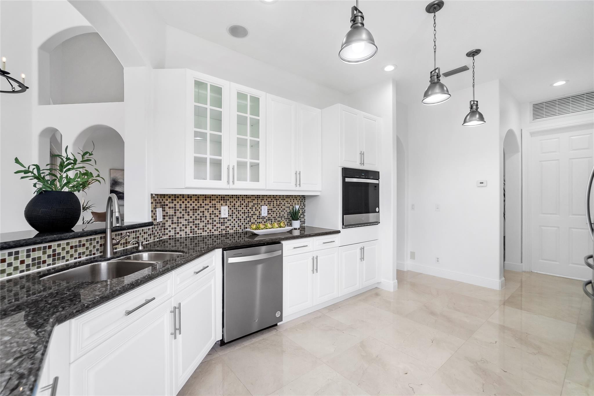 11232 NW 68TH PL