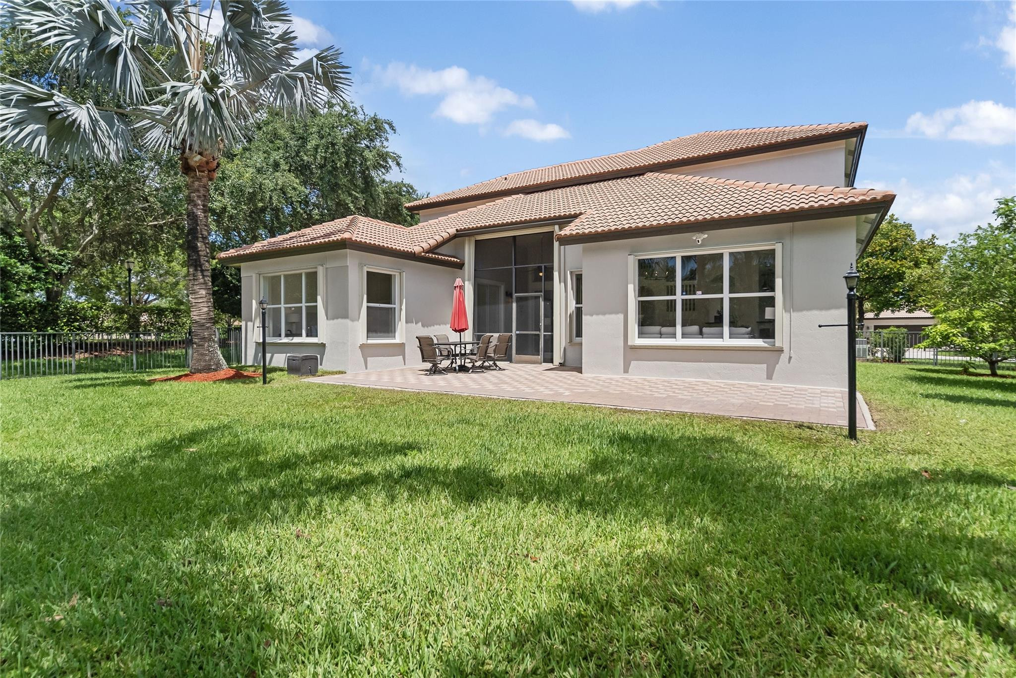 11232 NW 68TH PL