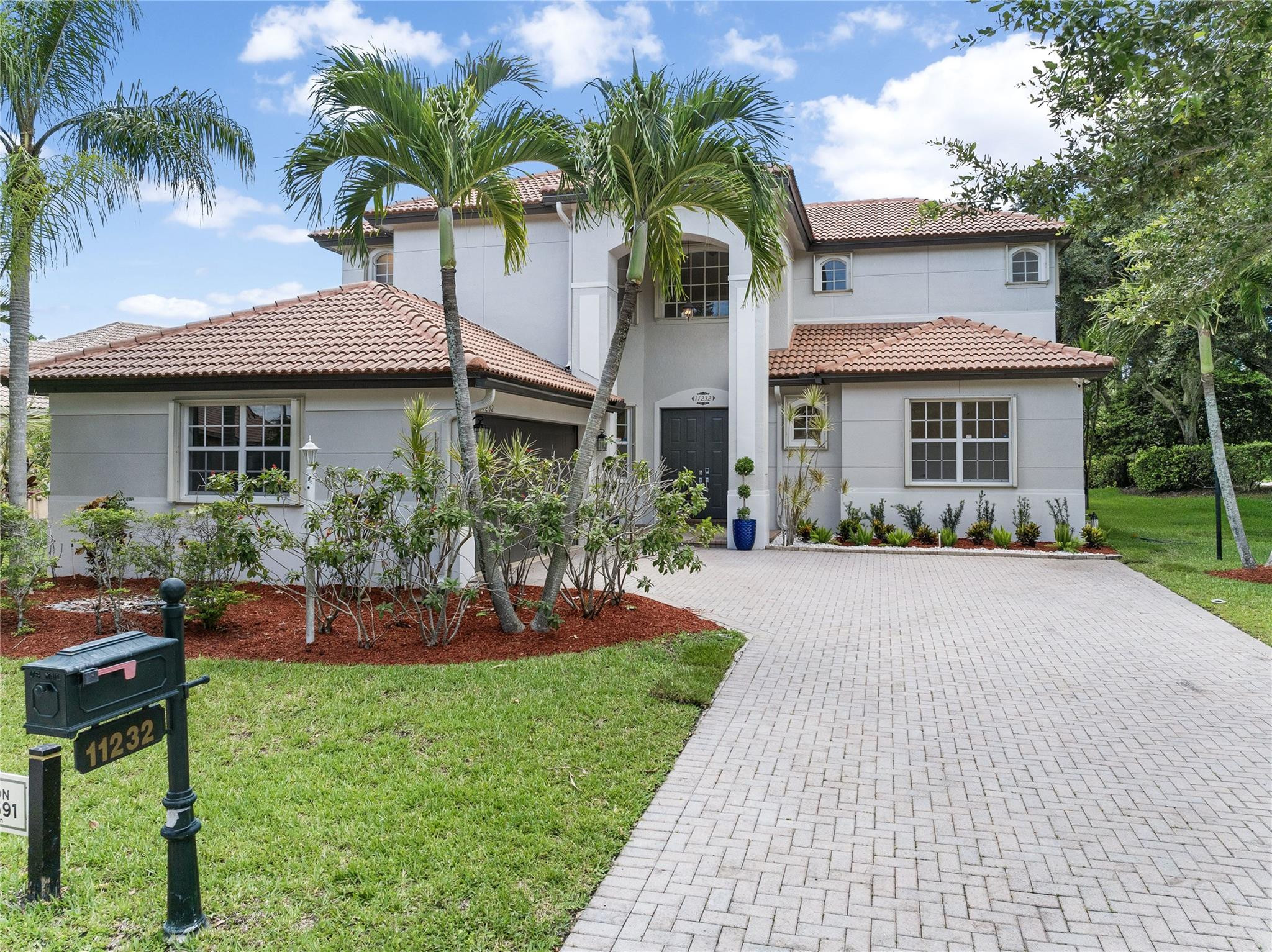 11232 NW 68TH PL