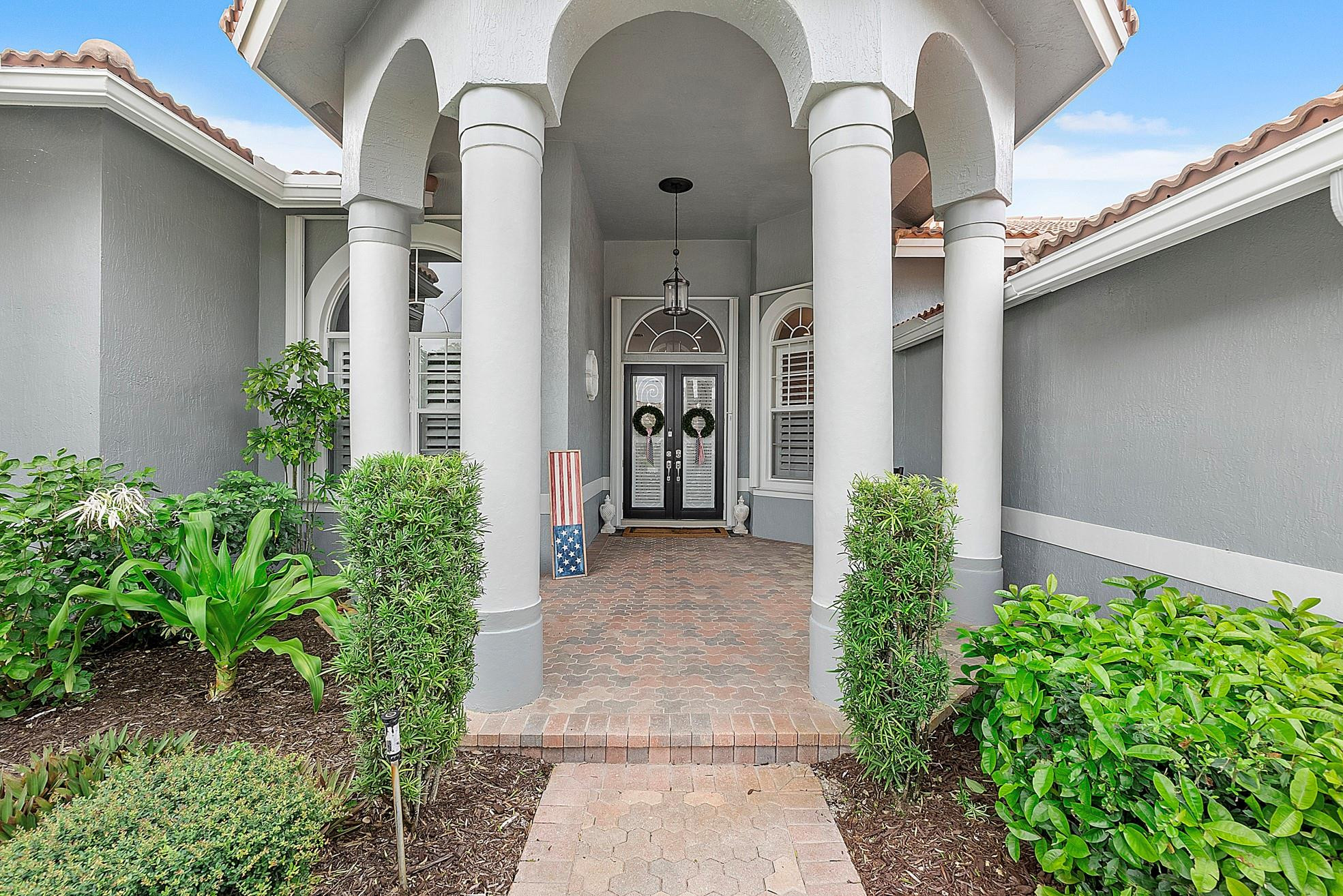 11949 NW 11th Ct