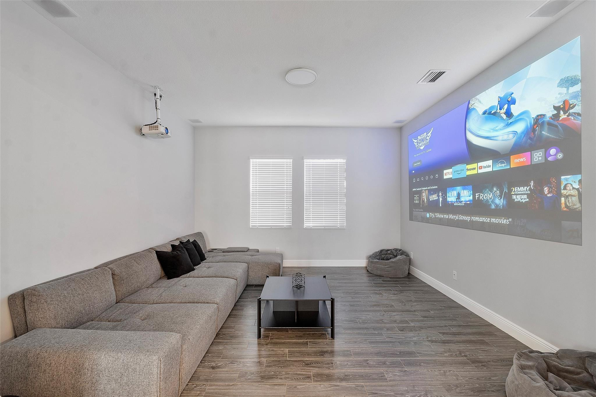 11740 Waterway Cir