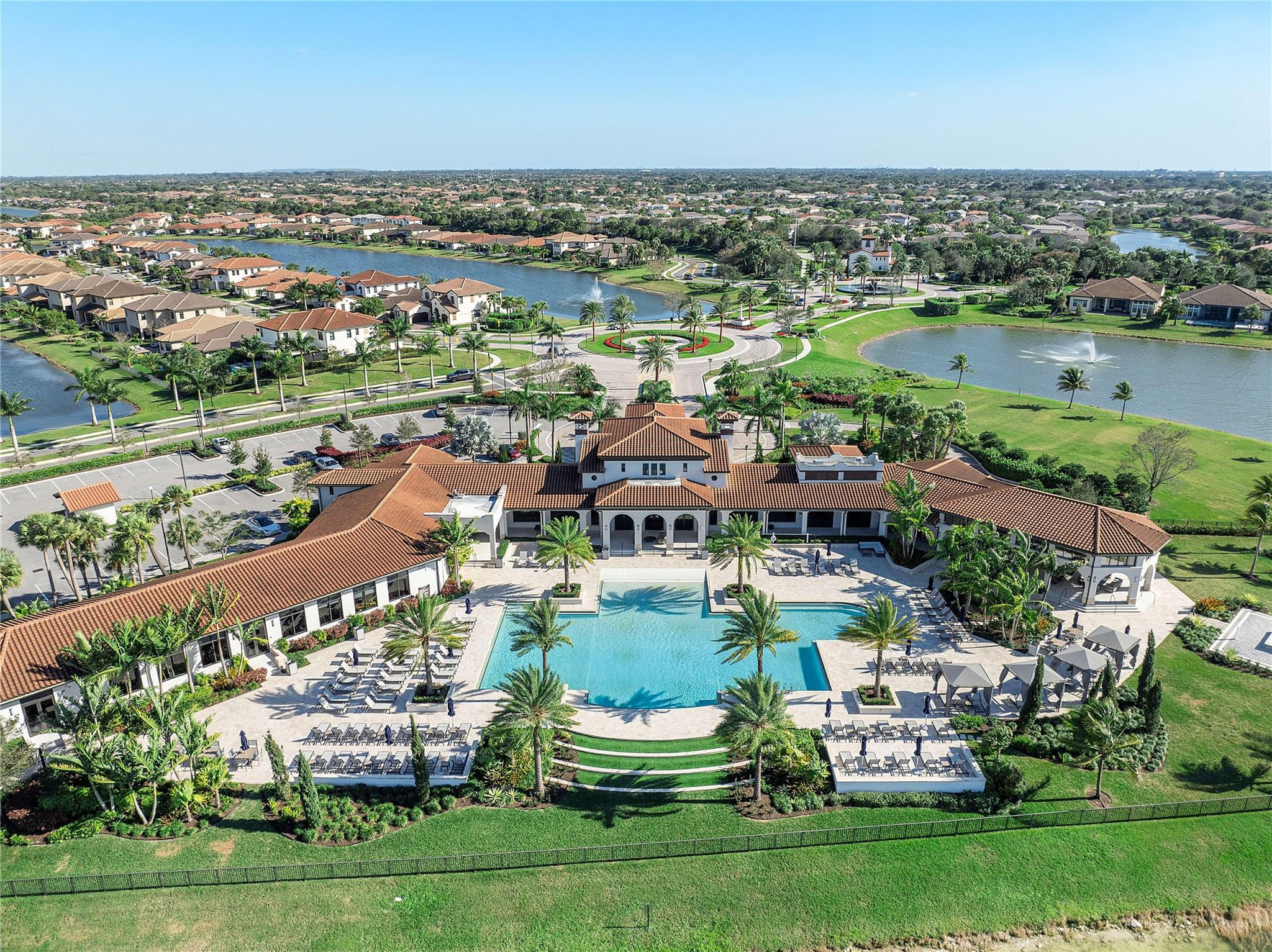 11740 Waterway Cir