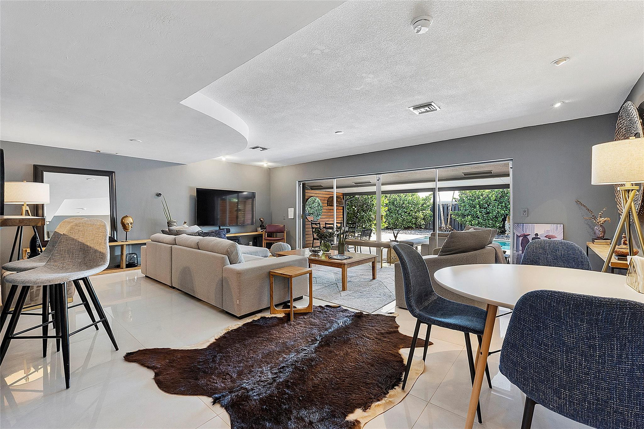 5260 NE 17th Ter