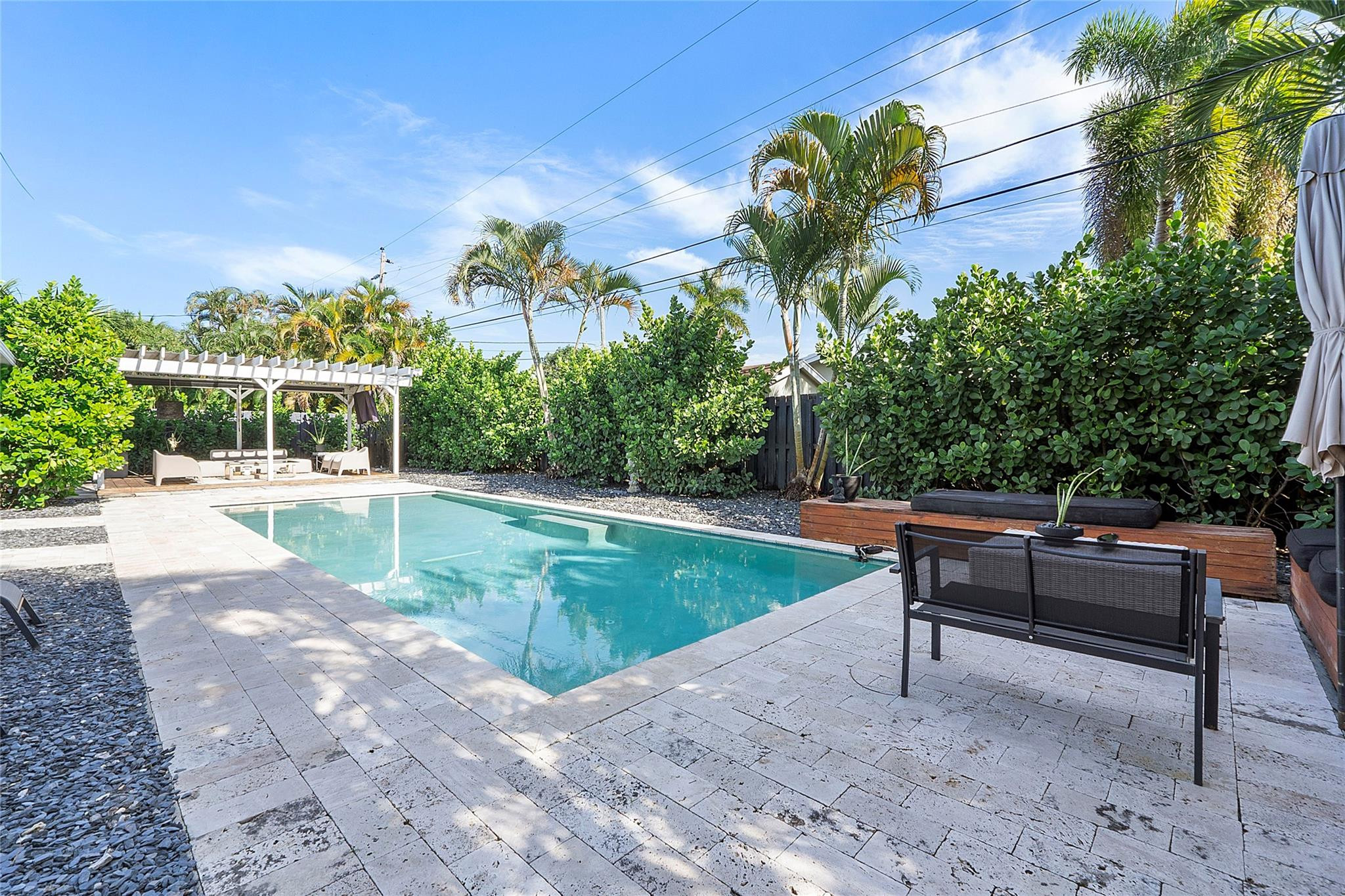 5260 NE 17th Ter