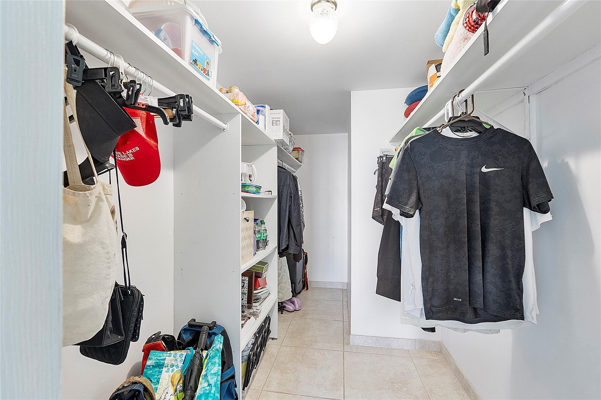 2761 N Pine Island Rd 204