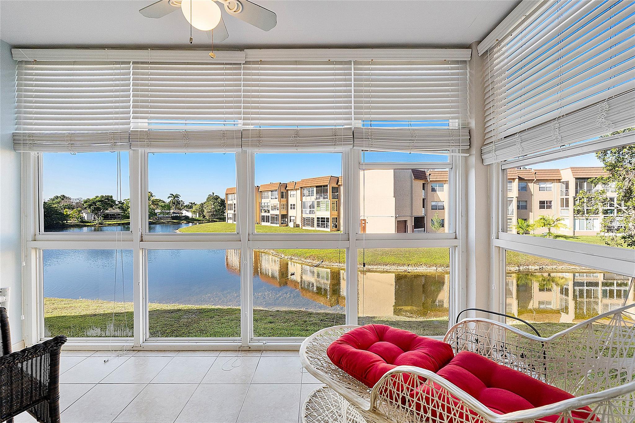 2761 N Pine Island Rd 204