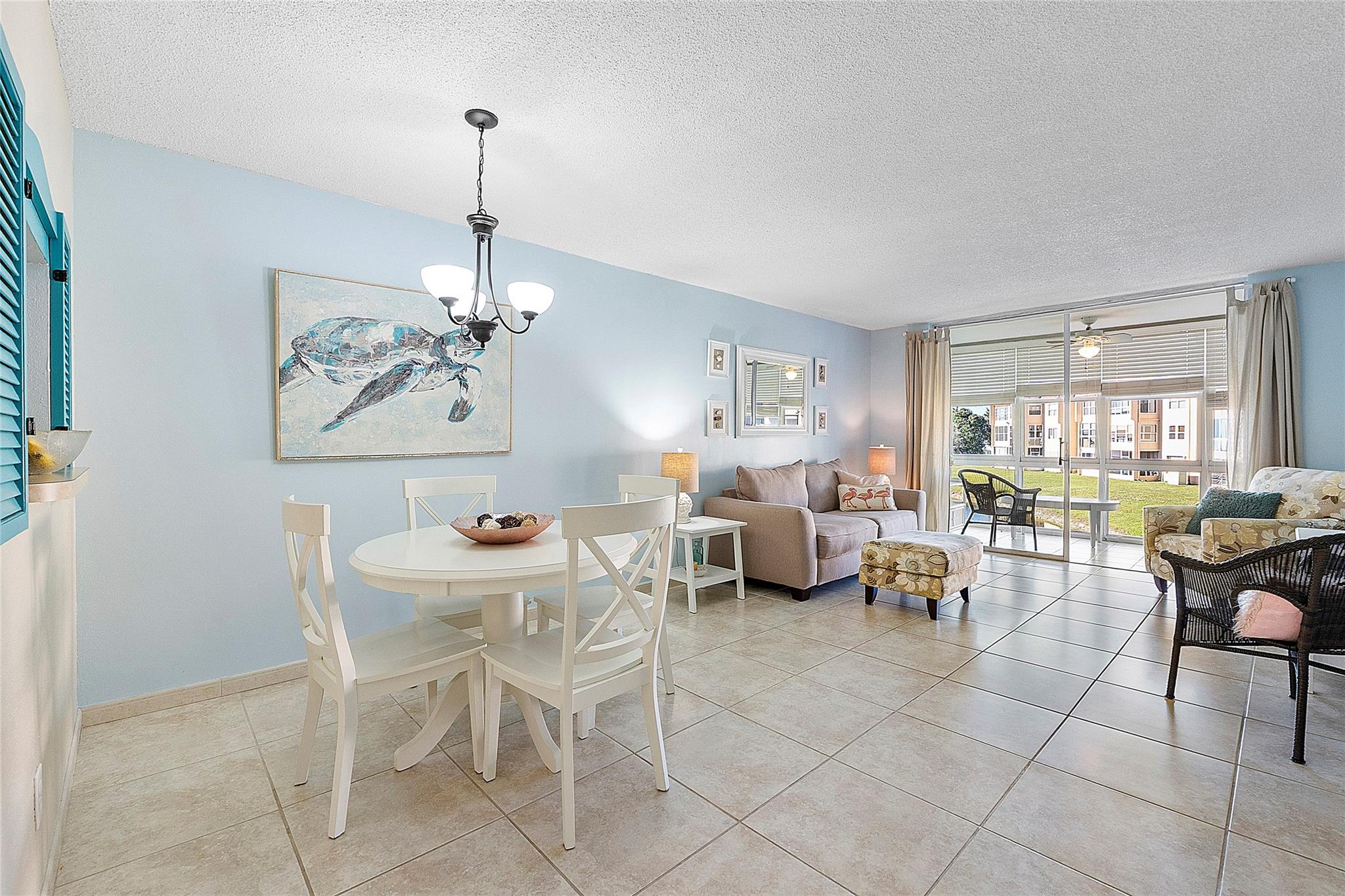 2761 N Pine Island Rd 204