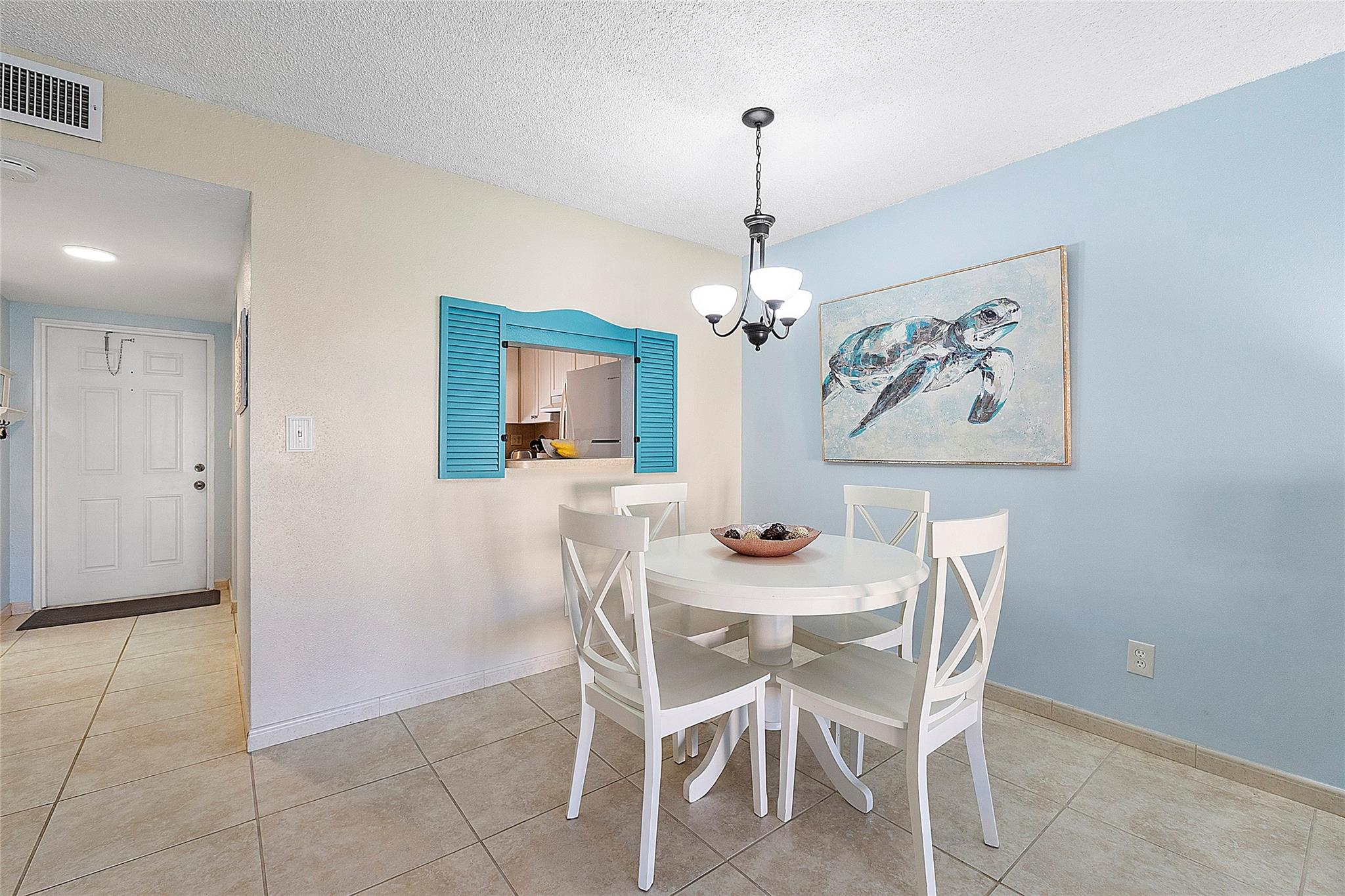 2761 N Pine Island Rd 204