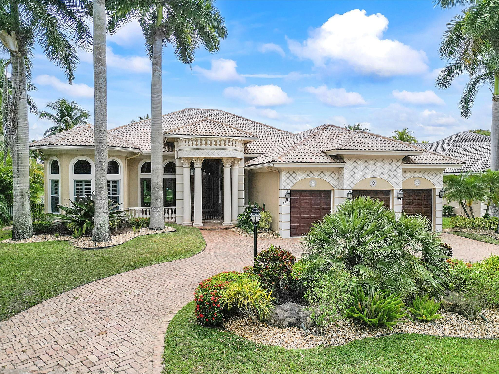 6207 NW 120th Dr