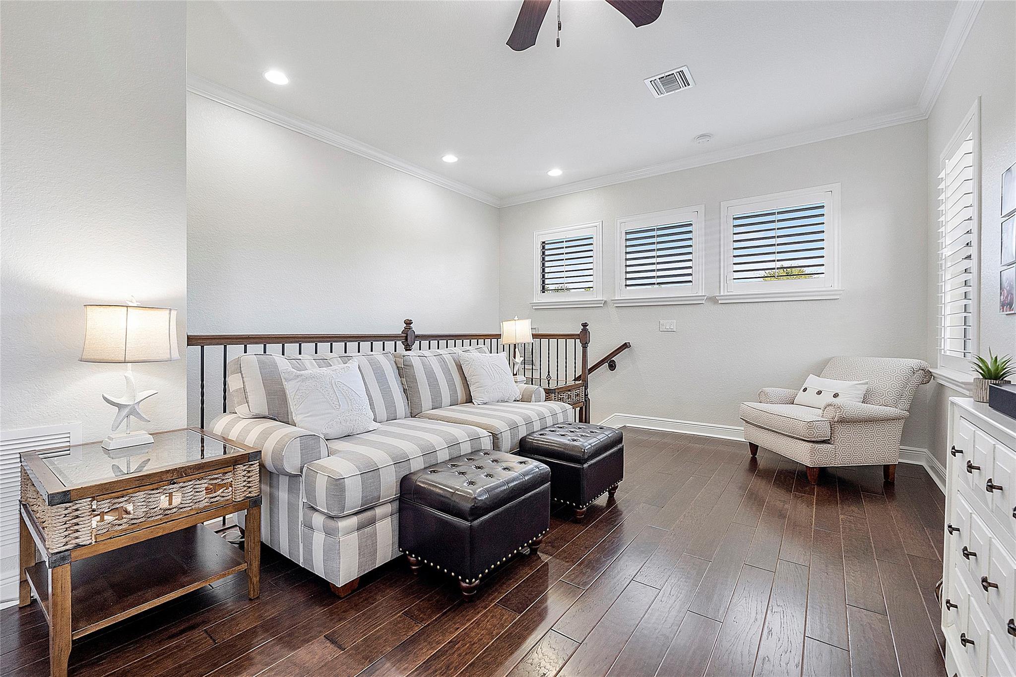 8062 NW 112th Ter