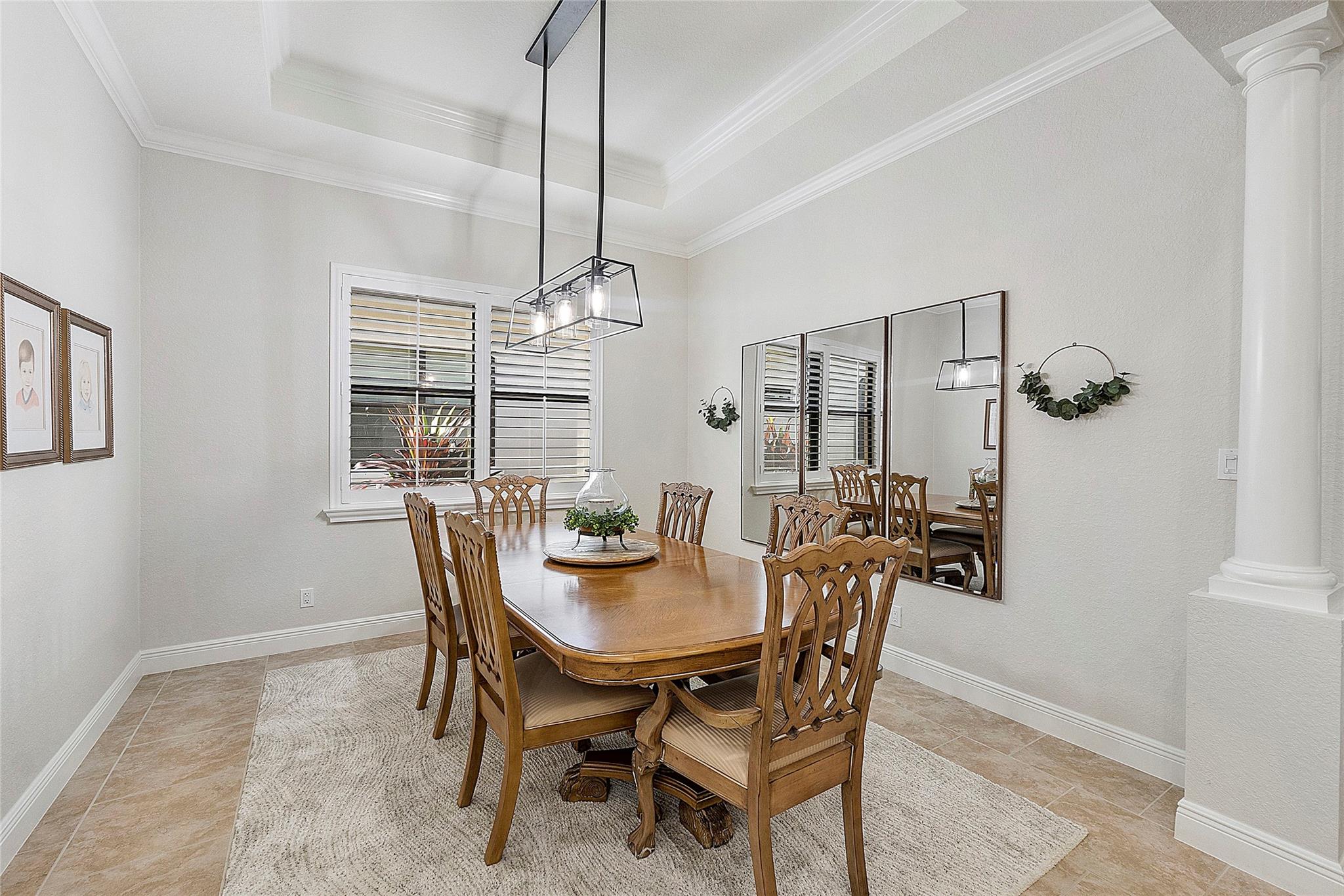 8062 NW 112th Ter