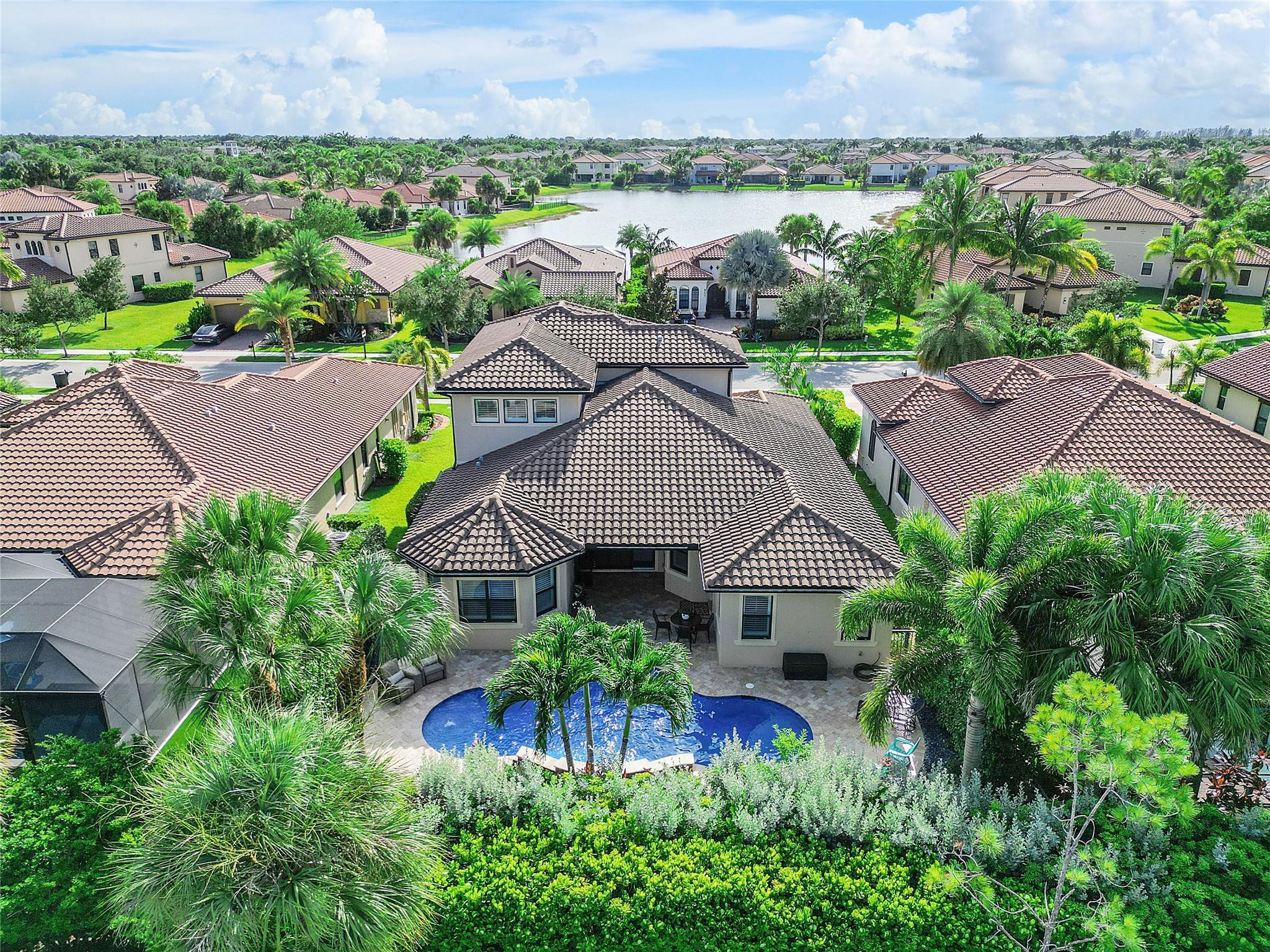 8062 NW 112th Ter
