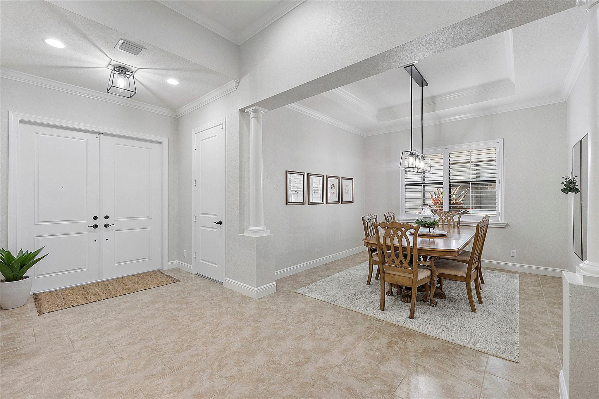8062 NW 112th Ter