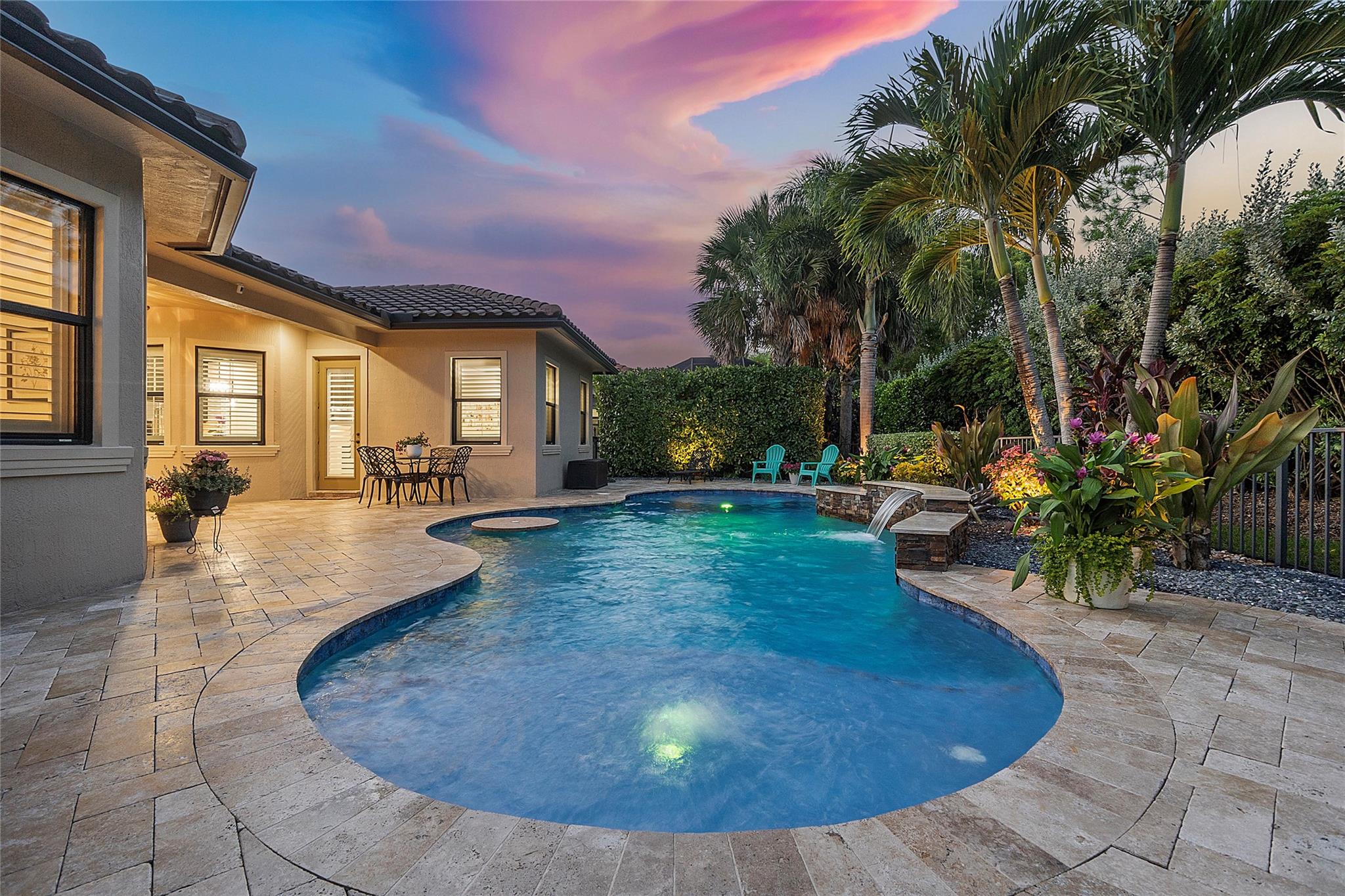 8062 NW 112th Ter
