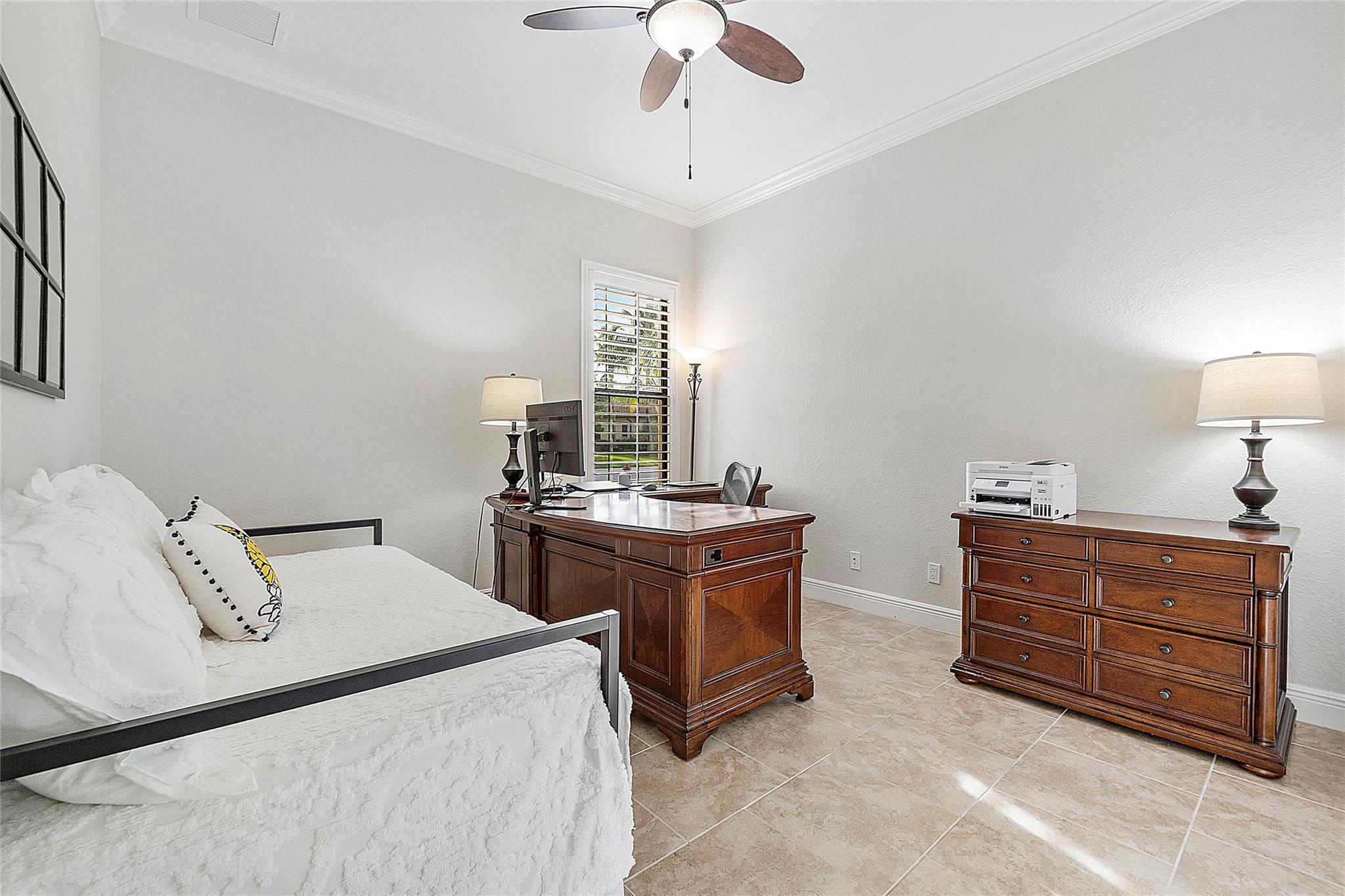 8062 NW 112th Ter