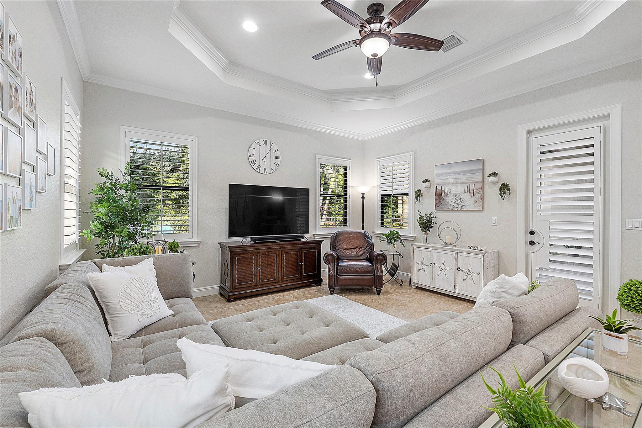 8062 NW 112th Ter