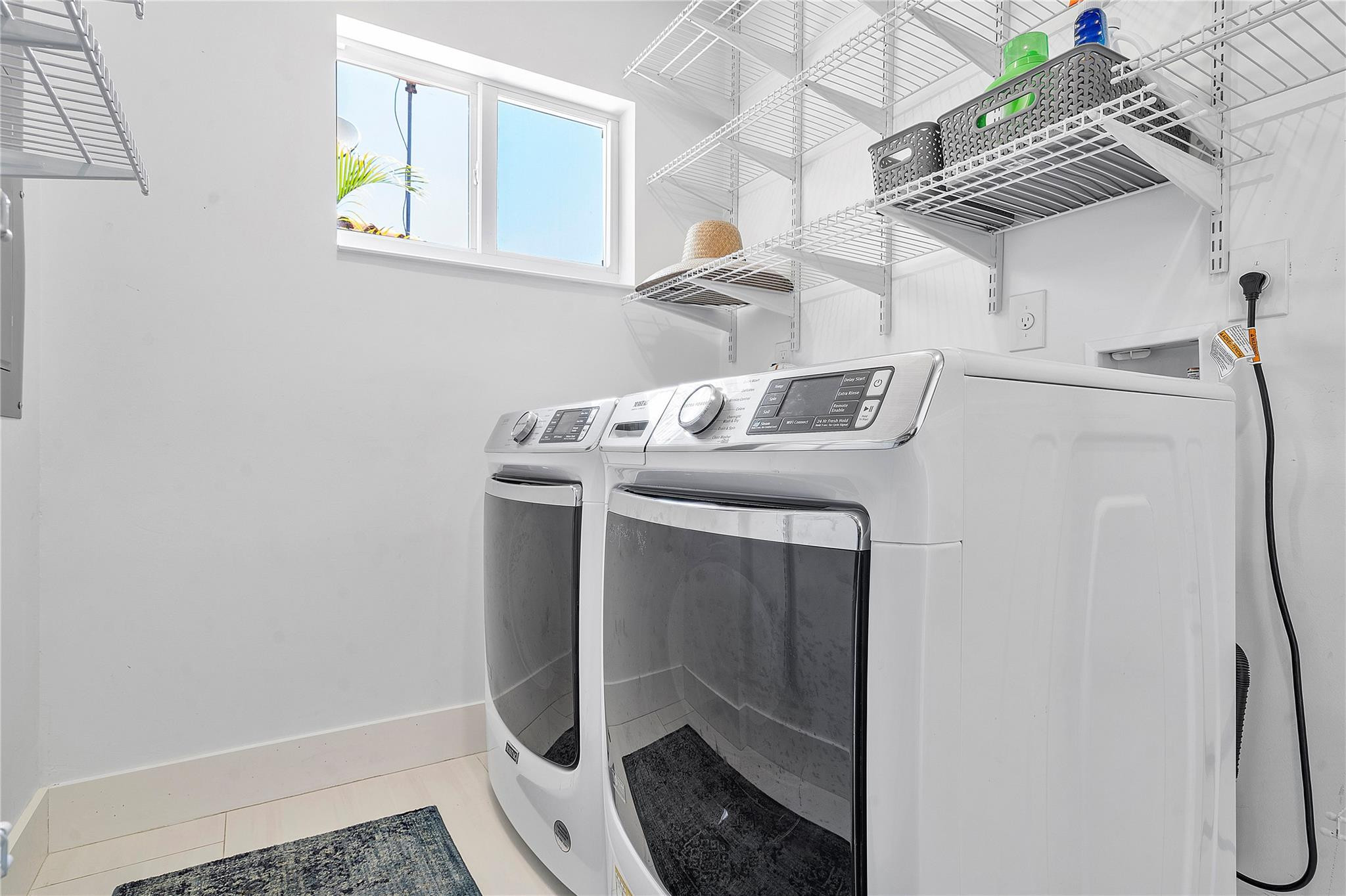 605 N Victoria Park Rd