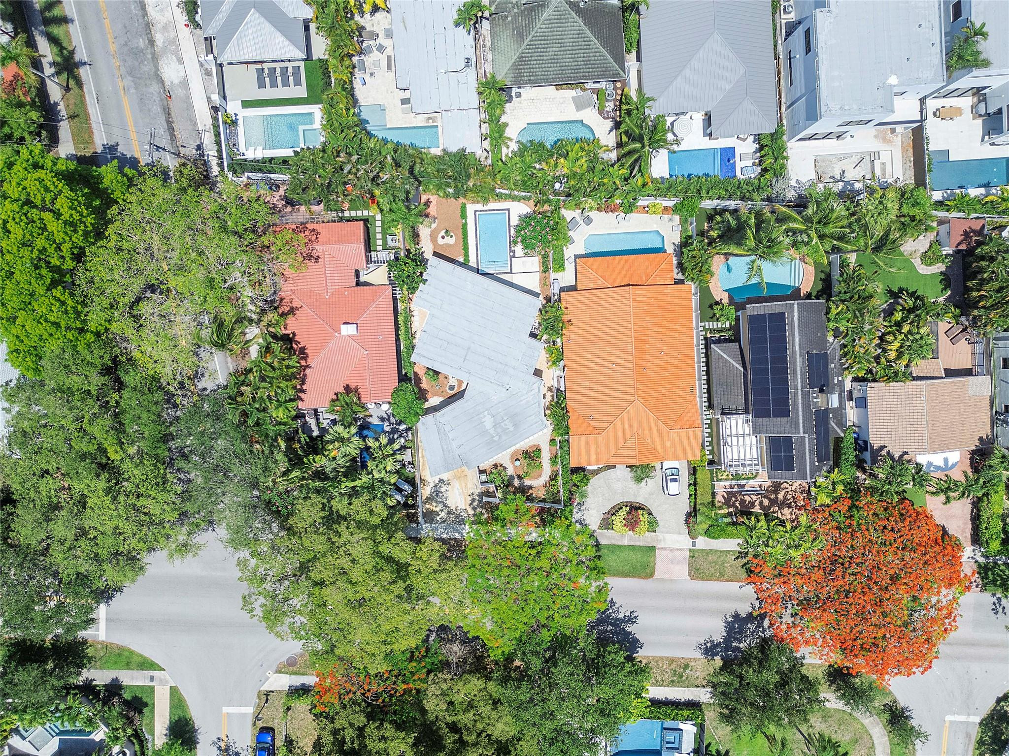 605 N Victoria Park Rd